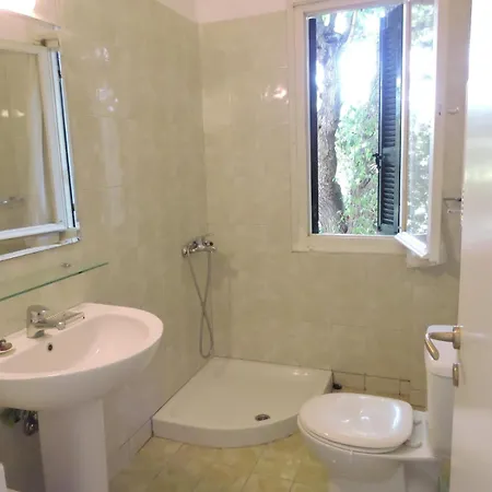 Summerhouse Marianna * Ixia (Rhodes)