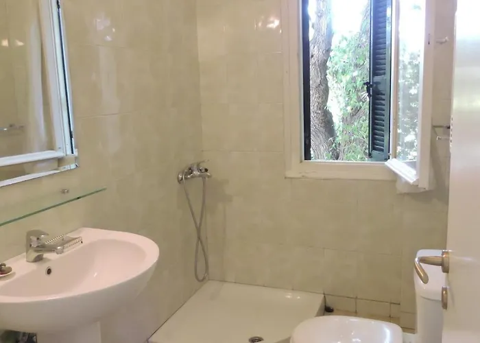 Summerhouse Marianna * Ixia (Rhodes)